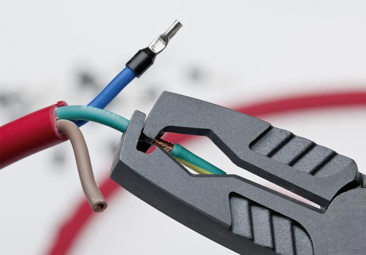 Produktbild Kraftwerk KW hightech Abisolierzange (180 mm)
