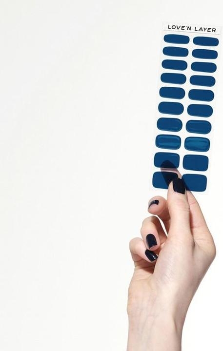 Produktbild Love'n Layer - Solid Dark Sky Blue (Nagelkleber, Solid Dark Sky Blue)
