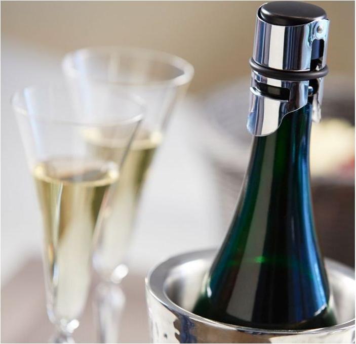 Actual product image Westmark Champagne bottle capper "Vermo", chrome-plated, 6.5x4x4 cm (Wine stopper)