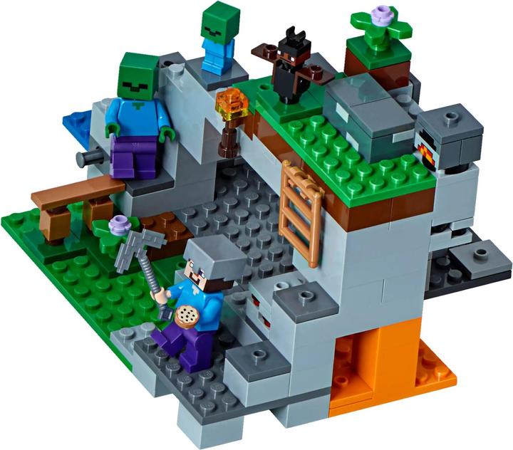 Actual product image LEGO Minecraft Zombie Cave (21141, LEGO Minecraft)