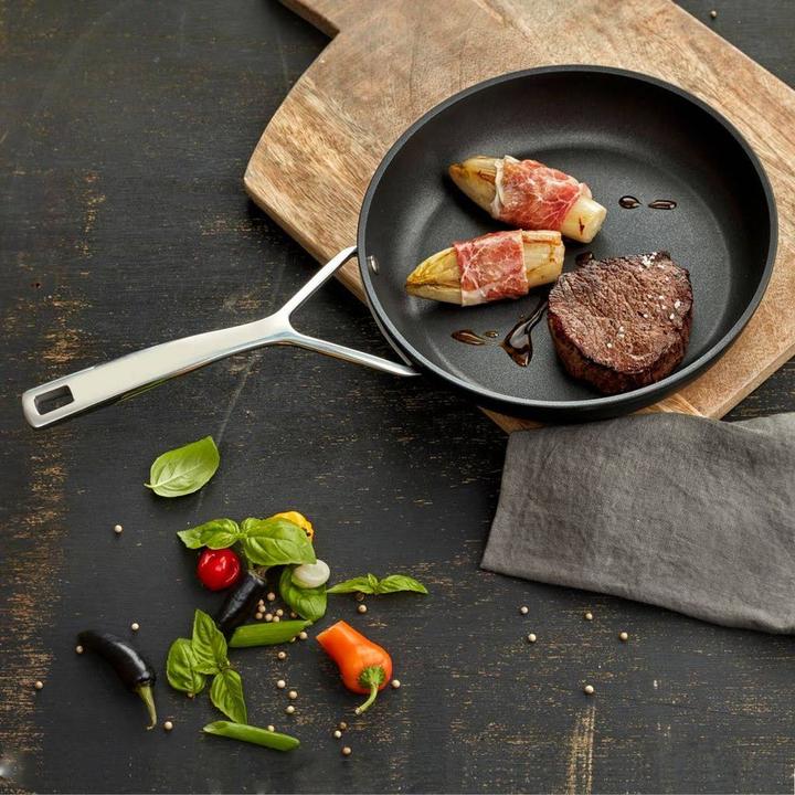 Actual product image Demeyere Alu Pro frying pan non-stick ø26 cm h:5.5cm (26 cm, Frying pan, Aluminium)