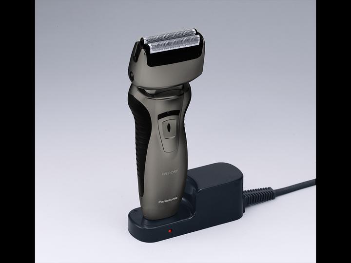 Actual product image Panasonic ES RW 33 H503