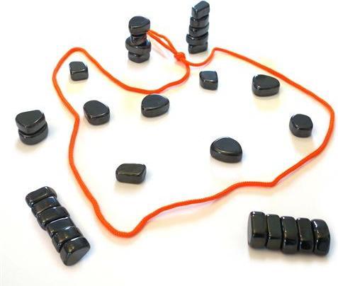 Actual product image Lautapelit Cluster (German, English, French, Italian)