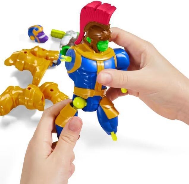 Image du produit Hasbro MixMashers Marvel Thanos individualisierbare Avengers Mix-And-Match Deluxe Action-Figur & Accessoire
