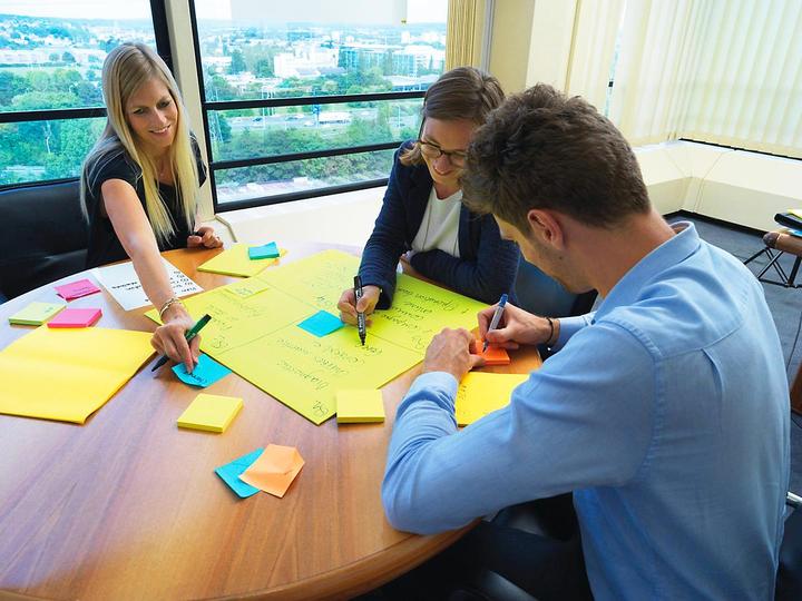 Image du produit Post-it Super Sticky grand format (28 x 28 cm)