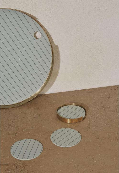 Actual product image Oyoy Tablet Oka round gold