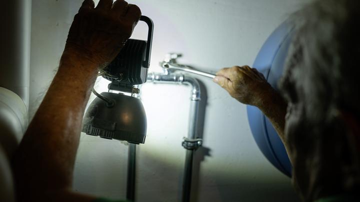 Immagine prodotto Steffen Lampada da lavoro a batteria da 16W (1300 lm)