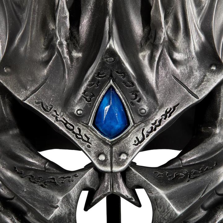 Image du produit Blizzard World of Warcraft - Réplique du casque de domination Lich King Exclusive