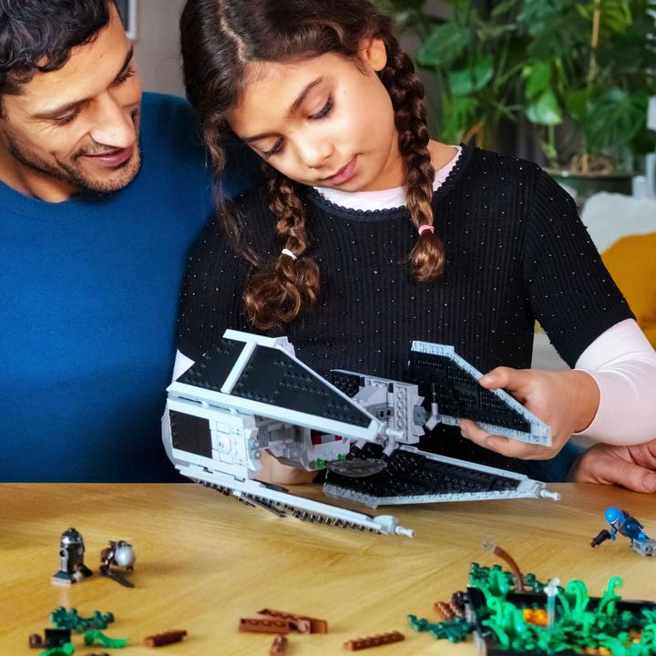 Image du produit LEGO Mandalorian Fang Fighter vs. Tie Interceptor (75348, LEGO Star Wars)
