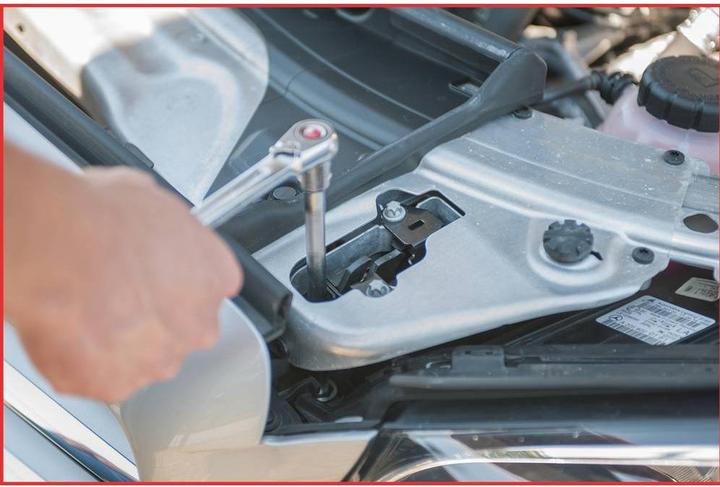 Immagine prodotto KS Tools Chiave di regolazione dei fari per Mercedes (14 mm)