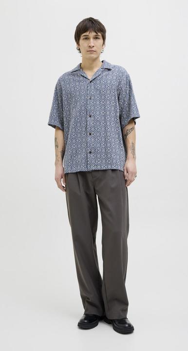 Produktbild Jack & Jones Jprbluvincent Print Resort S/S Shirt Sn (XS)