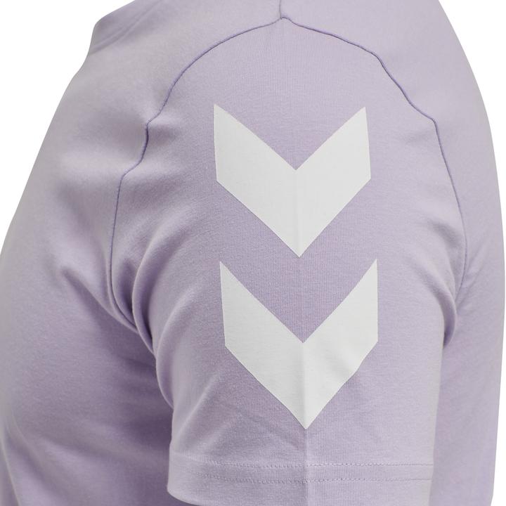 Actual product image hummel Legacy Chevron T-Shirt (XXS)