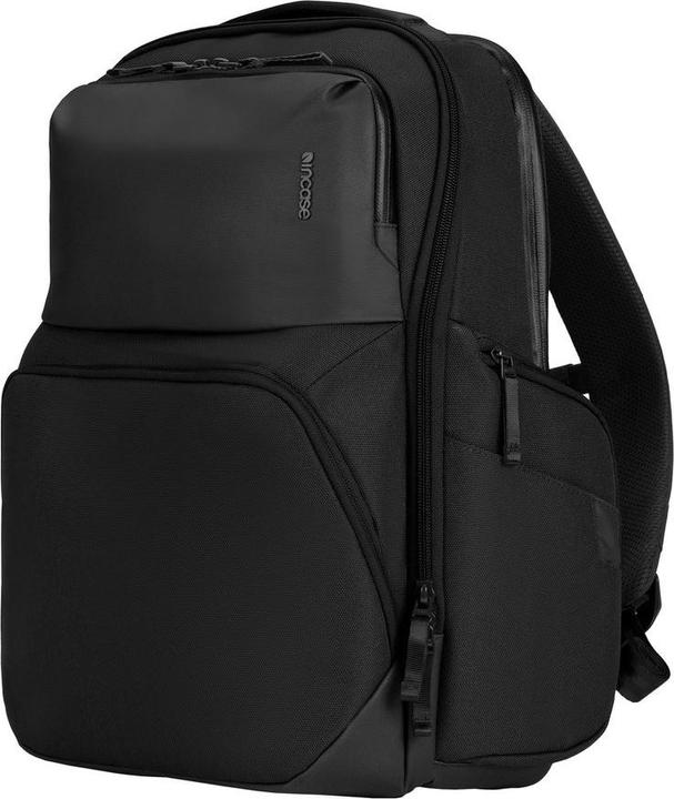 Actual product image Incase A.R.C. Commuter Pack 16"