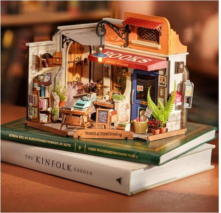 Actual product image Rolife Corner Bookstore