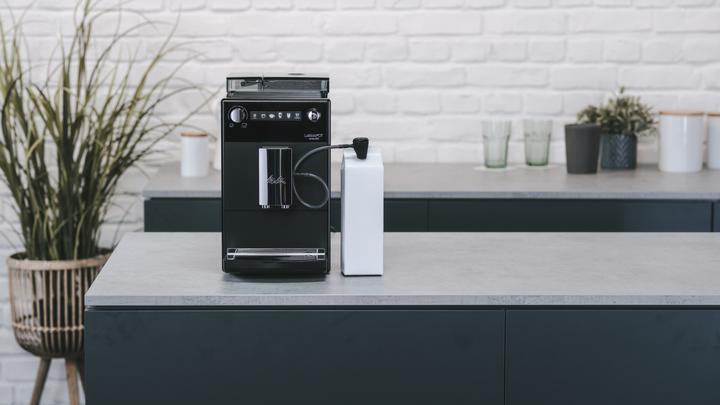 Produktbild Melitta Latticia OT matt/schwarz (EU-Stecker)