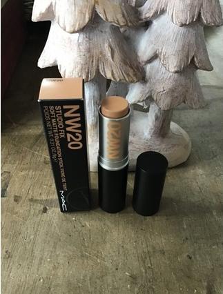 Immagine prodotto MAC Cosmetics Studio Fix Soft Matte Foundation Stick (NW13)