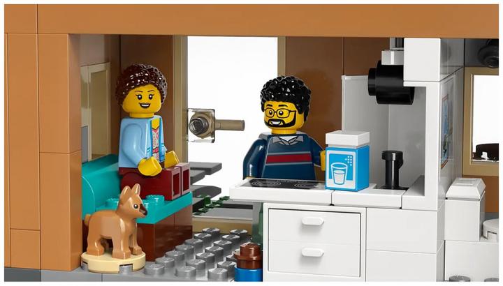 Produktbild LEGO Familienhaus mit Elektroauto (60398, LEGO City)