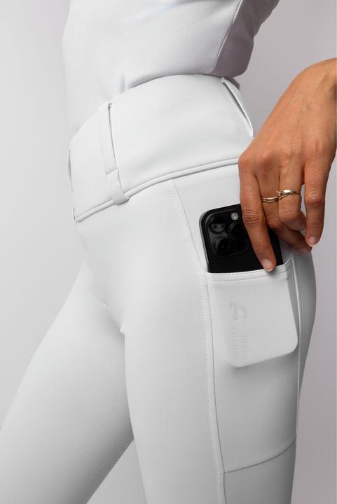 Actual product image Horze Anya (40)