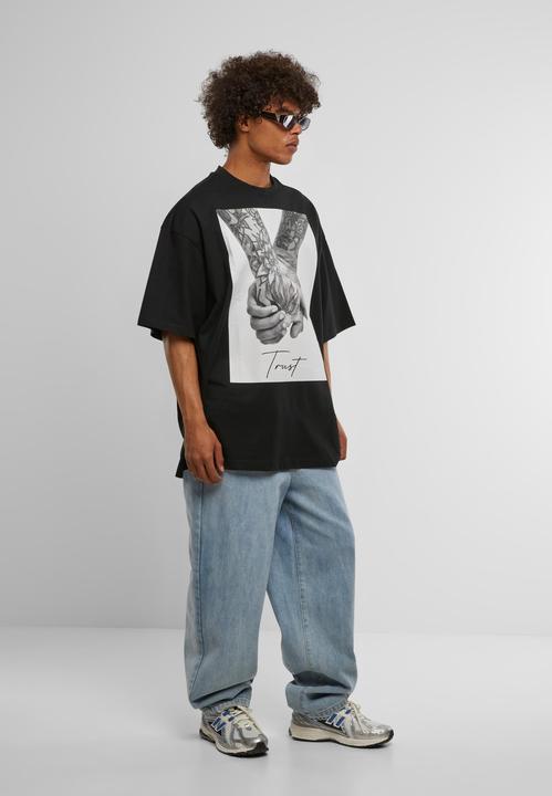 Actual product image Mister Tee MisterTee Trust 2.0 New Huge Tee - 193285 (XL)