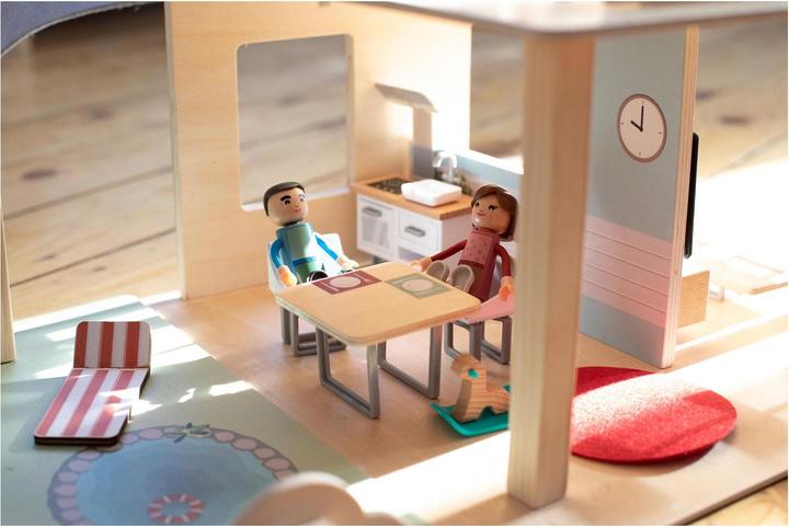 Produktbild Eichhorn Puppenhaus mit Möbeln