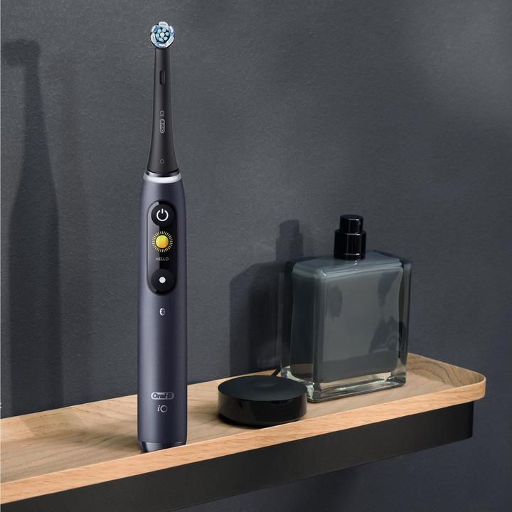 Actual product image Oral-B iO-Series 8 Special Edition (Sonic toothbrush)