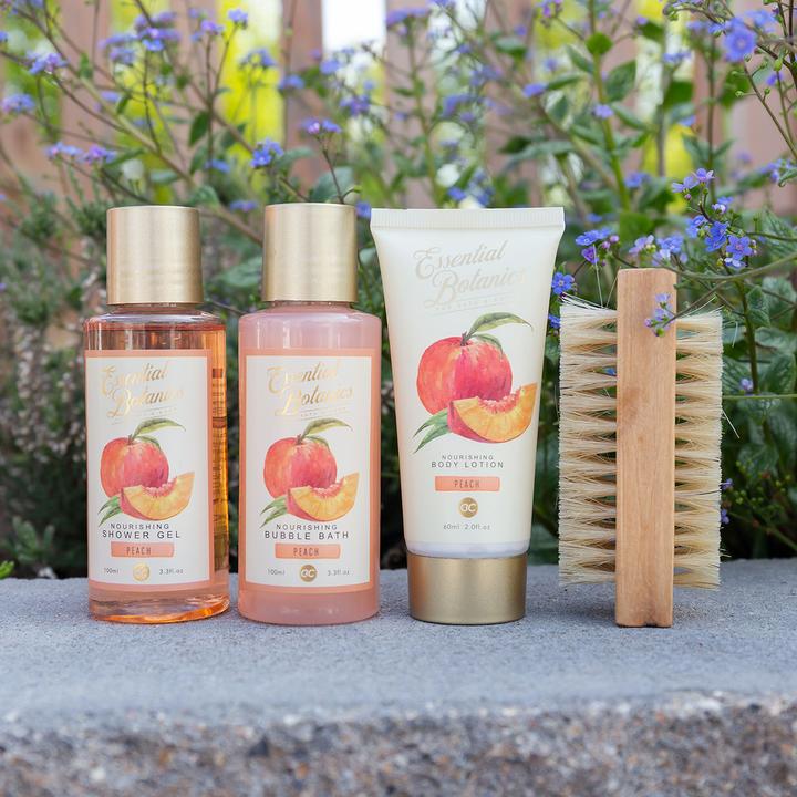 Produktbild Accentra Badeset ESSENTIAL BOTANICS - FRUITS in Geschenkbox, inkl. 100ml Duschgel, 100ml Schaumbad, 60ml Body (Haarpflege set)