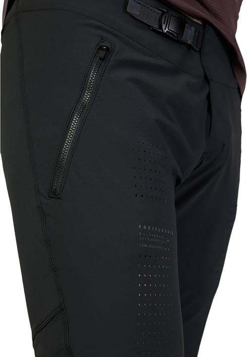 Actual product image Fox Pant 24 Flexair Blk (XL)