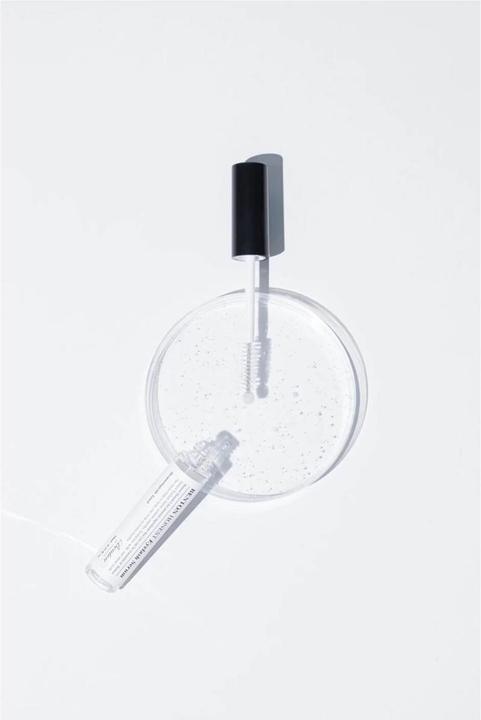 Immagine prodotto Benton - Siero per ciglia onesto (10 ml)