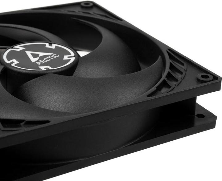 Produktbild Arctic P14 PWM PST black (140 mm, 1 x)
