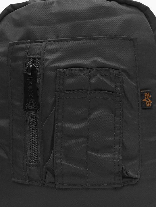 Actual product image Alpha Industries Crew Carry Umhängetasche