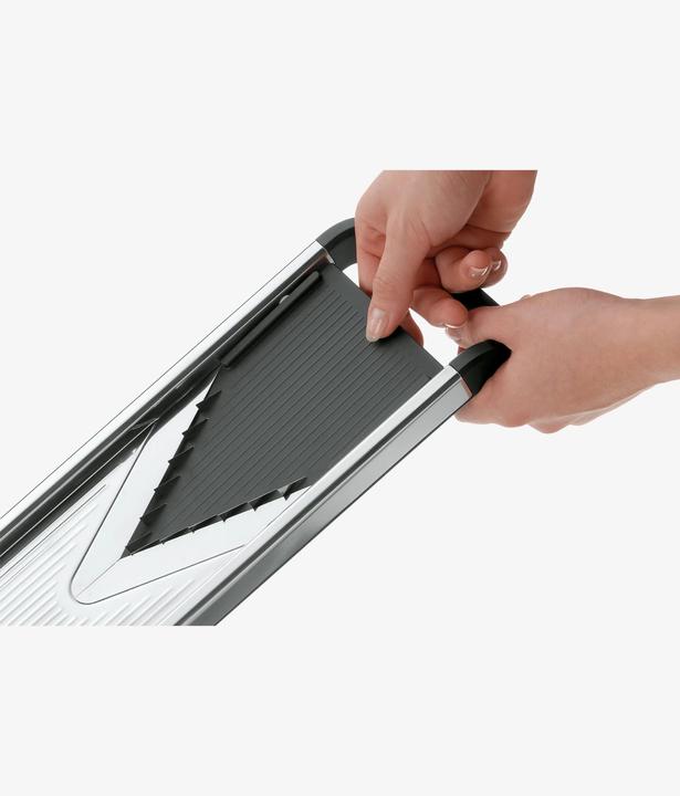 Produktbild WMF Gemüsehobel Fingerschutz 37x12,5cm Top Tools Edelstahl Box für Einsätze