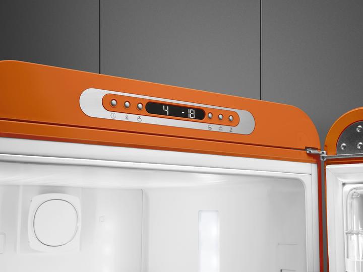 Actual product image Smeg Retro Style FAB32ROR5 (331 l)