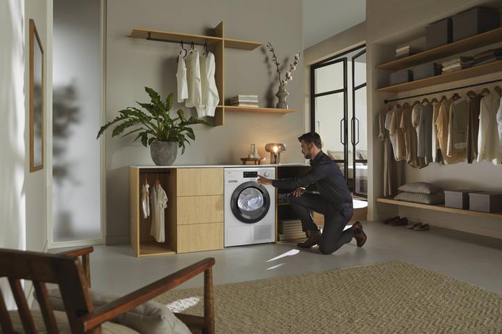 Actual product image Miele TCL780WP (9 kg, Left)