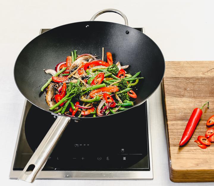 Actual product image Master Class Wok (30 cm, Wok, Cast aluminium)