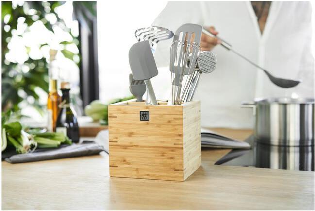 Actual product image Zwilling Pro turner, silicone, 33.6cm
