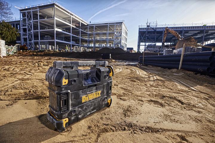 Image du produit DeWalt DWST181078QW Batterie et radio secteur (FM, DAB+ DAB, Bluetooth)