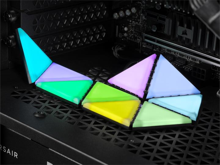 Immagine prodotto Corsair Starter kit della custodia intelligente iCUE LC100 (Multicolore)