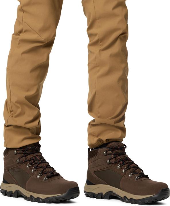 Actual product image Columbia NEWTON RIDGEâ„¢ PLUS II SUEDE WP Men's Wandelschoenen - Cordovan, Spice - Maat 45 (45)