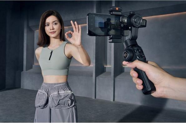 Image du produit Zhiyun Smooth 5S AI Pro (Smartphone, 0.30 kg)