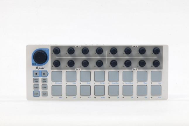 Produktbild Arturia BeatStep (Controller)