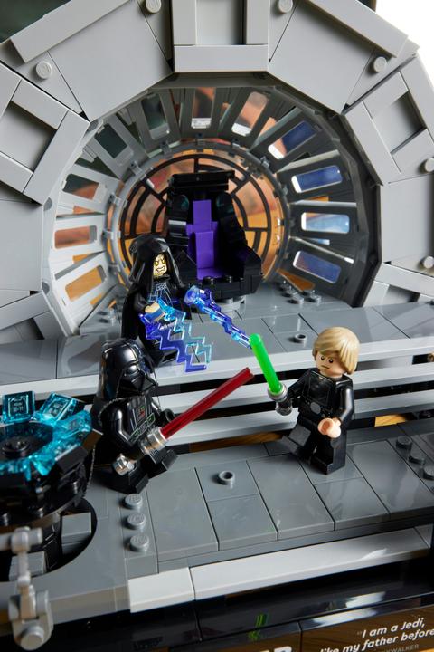 Immagine prodotto LEGO Sala del Trono dell'Imperatore - Diorama (75352, LEGO Star Wars)