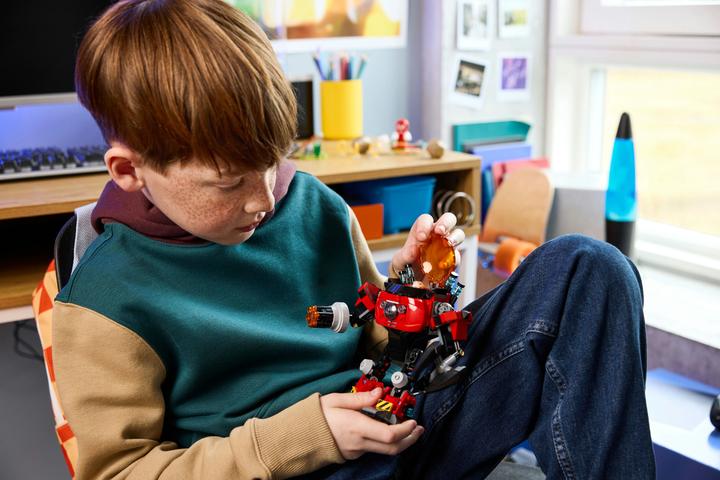 Actual product image LEGO 77005 Confidential (77005, LEGO Sonic)