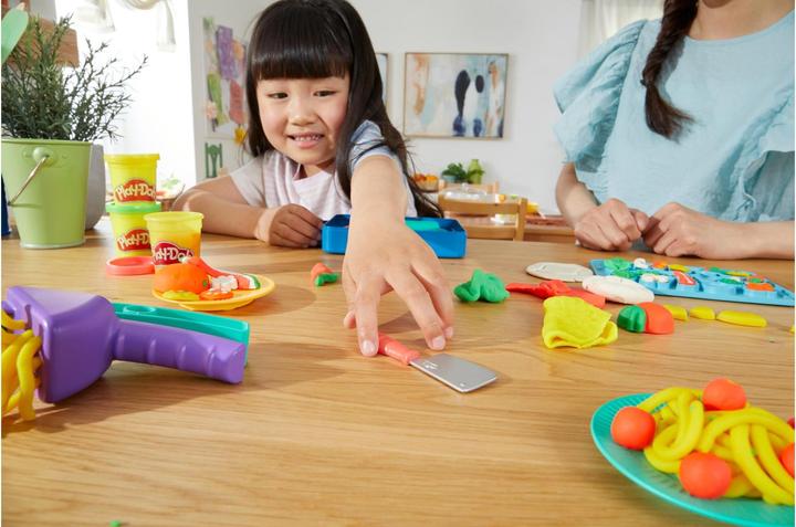Produktbild Play-Doh Kleiner Chefkoch Starter Set
