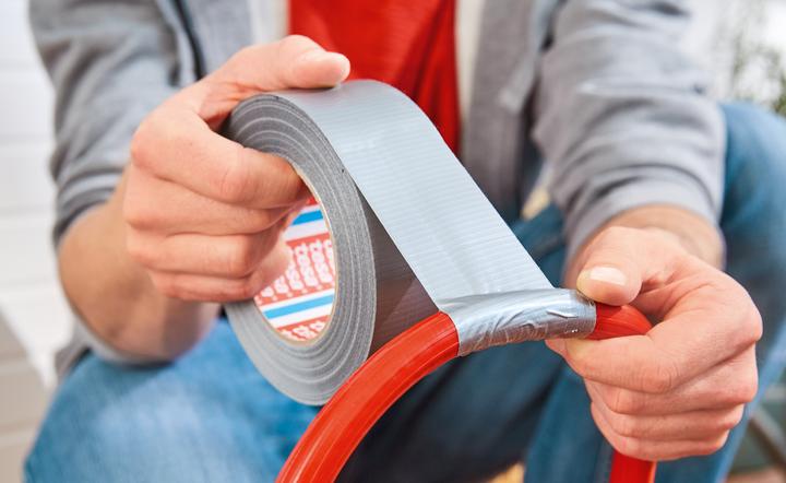 Image du produit tesa EXTRA POWER UNIVERSAL Bande tissée, Ductape renforcé de tissu (50 mm)