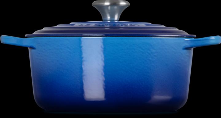 Actual product image Le Creuset Signature (24 cm, Casserole + Stewpot, Enamel)