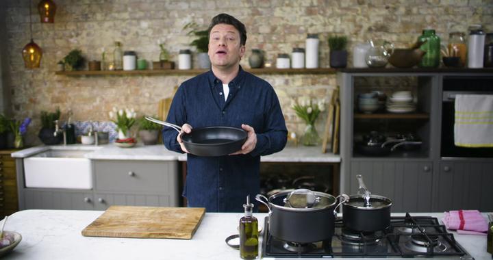 Produktbild Tefal Jamie Oliver H9122344 Kochtopf (18 cm, Kochtopf, Aluminium)