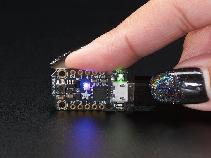 Produktbild Adafruit Für CircuitPython & Arduino IDE (Elektronikkit)