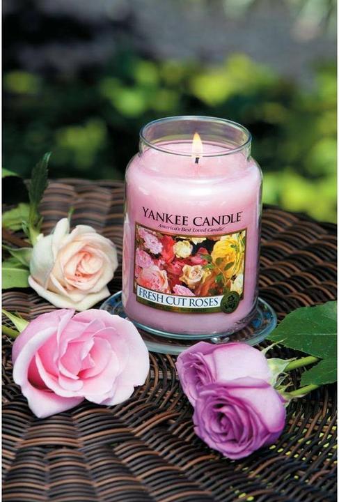 Produktbild Yankee Candle Fresh cut Roses (623 g)