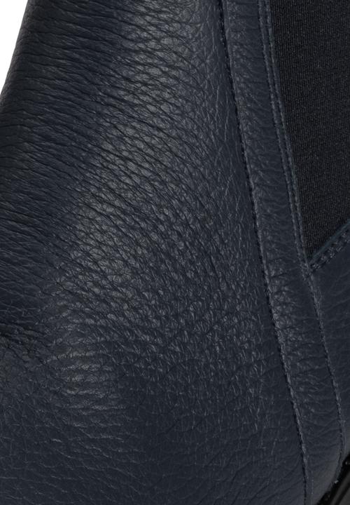 Actual product image Vitaform Soft ankle boot (37)