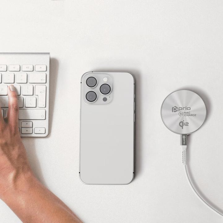 Produktbild prio Magnetisches kabelloses Ladegerät MAG (USB C) silber (15 W)